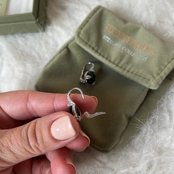 New ✨Judith Ripka black Onyx earrings - Picture 6 of 8